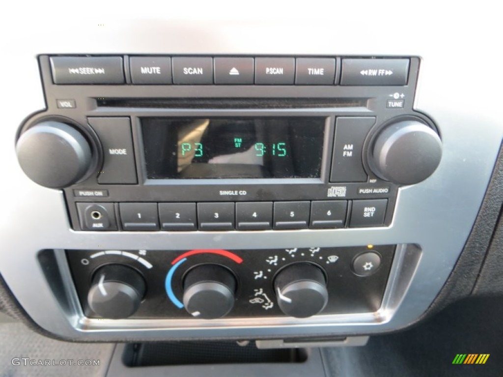 2007 Mitsubishi Raider LS Double Cab Audio System Photo #79480313