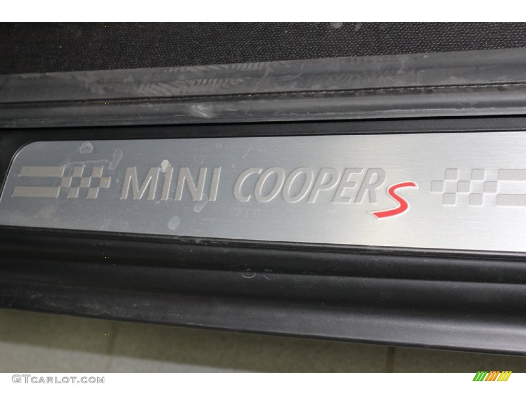 2013 Mini Cooper S Countryman ALL4 AWD Marks and Logos Photos