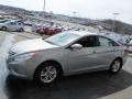 Iridescent Silver Blue Pearl - Sonata GLS Photo No. 3