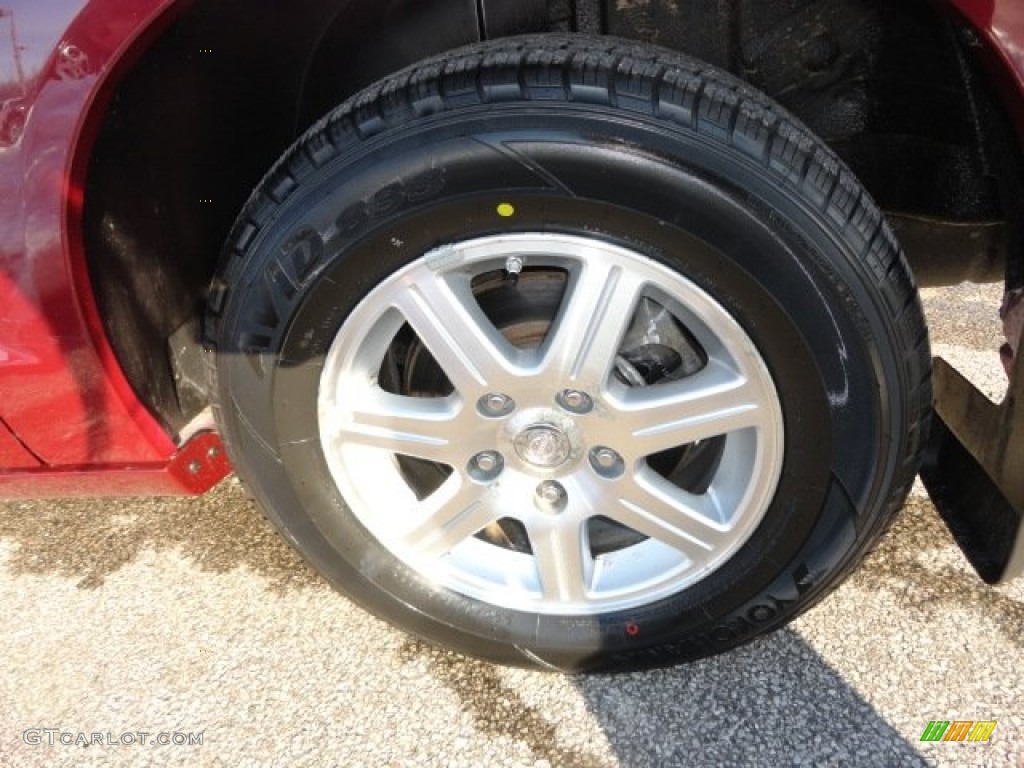 2009 Town & Country Touring - Deep Crimson Crystal Pearl / Medium Slate Gray/Light Shale photo #14