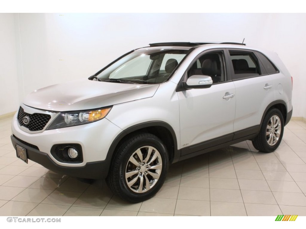 2011 Sorento EX V6 AWD - Bright Silver / Black photo #3