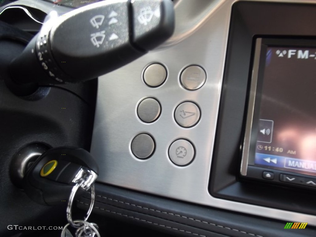 2011 Lotus Evora Coupe Controls Photos