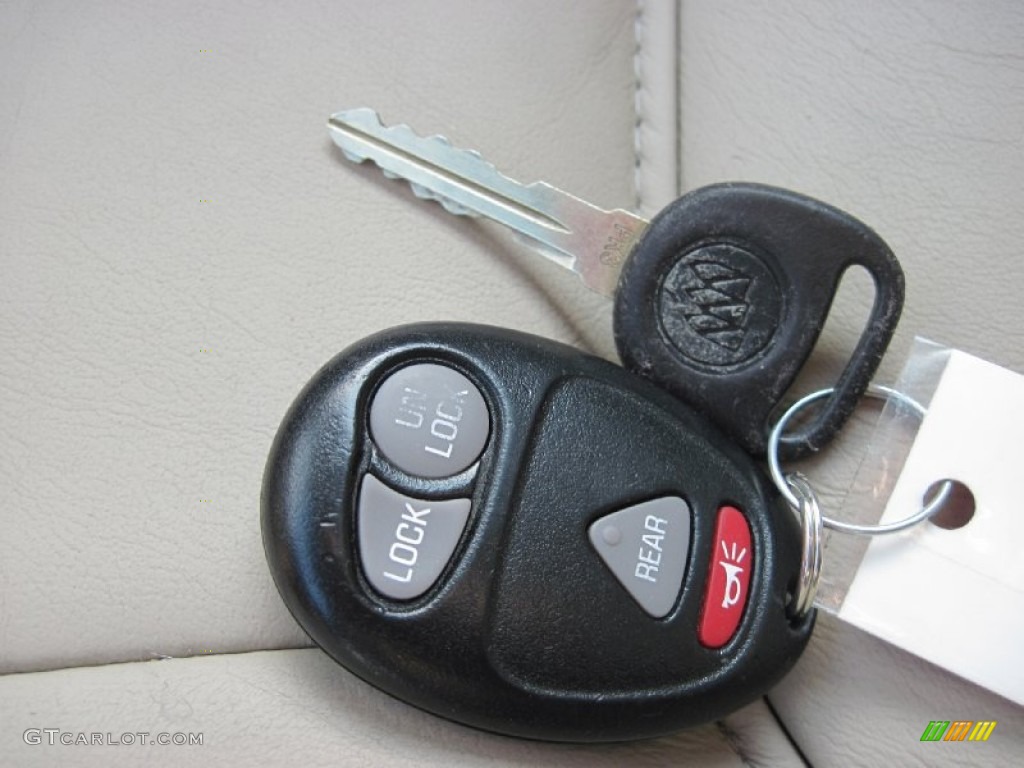 2006 Buick Rendezvous CXL Keys Photos