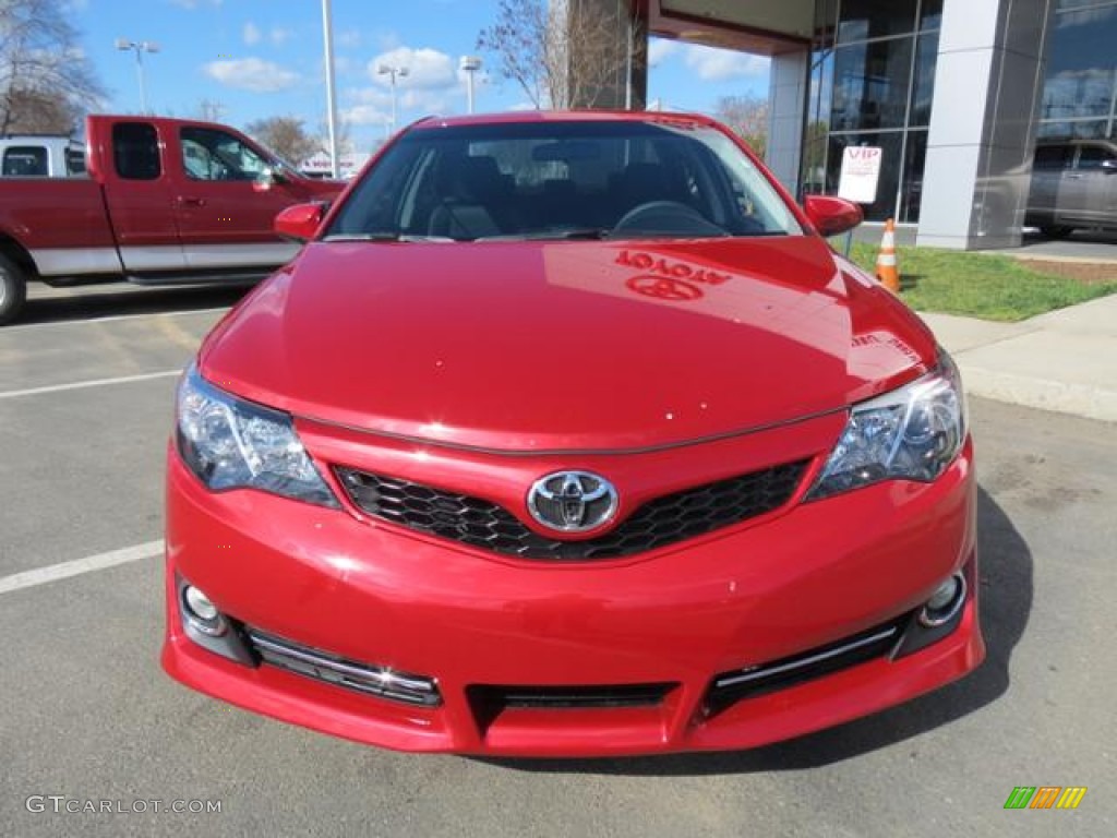 2013 Camry SE - Barcelona Red Metallic / Black photo #2