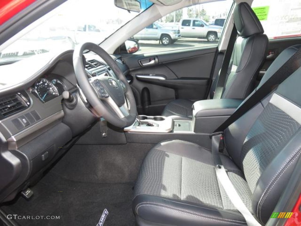 2013 Camry SE - Barcelona Red Metallic / Black photo #8