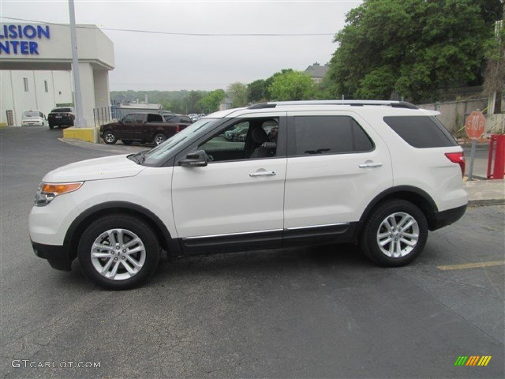 2012 Explorer XLT - White Suede / Medium Light Stone photo #6