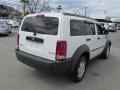 Stone White - Nitro SXT 4x4 Photo No. 6