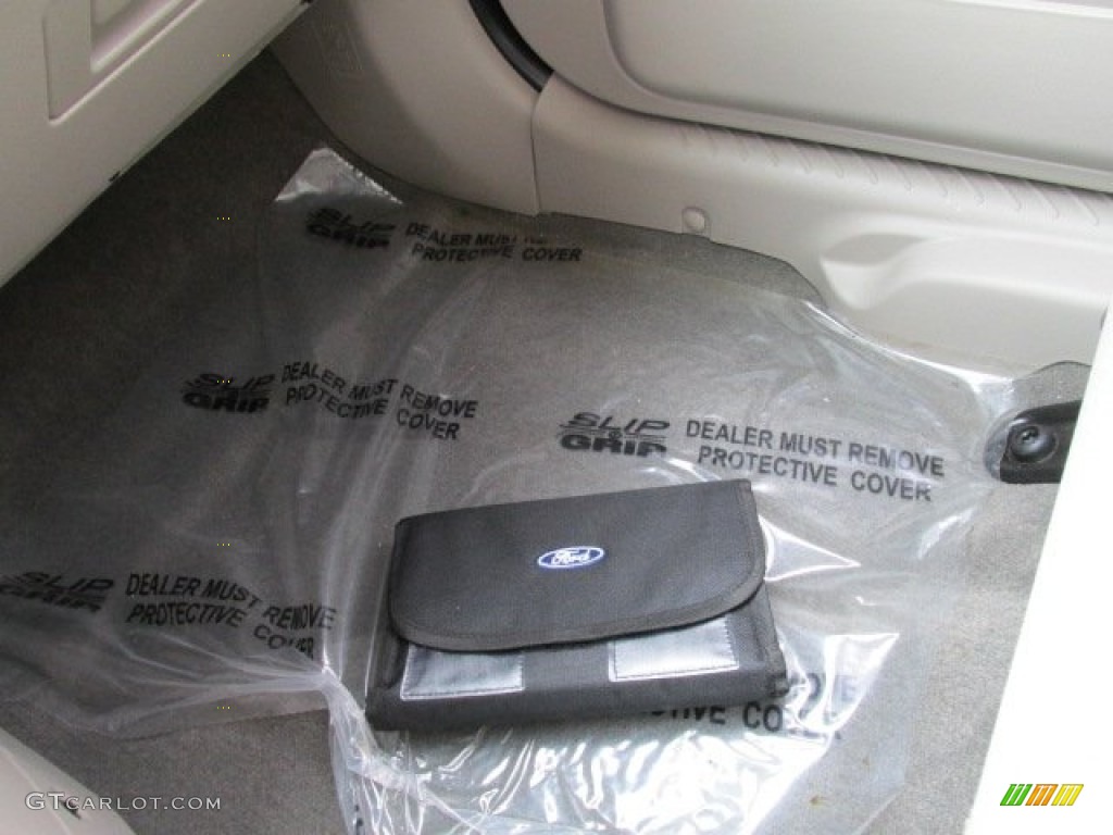 2007 MAZDA5 Sport - Strato Blue Mica / Black photo #17