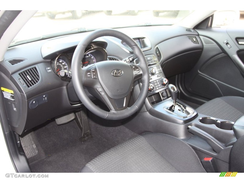 Black Cloth Interior 2011 Hyundai Genesis Coupe 2.0T Photo #79493291