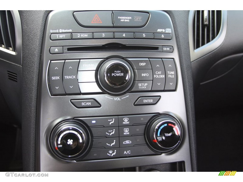 2011 Hyundai Genesis Coupe 2.0T Controls Photo #79493469