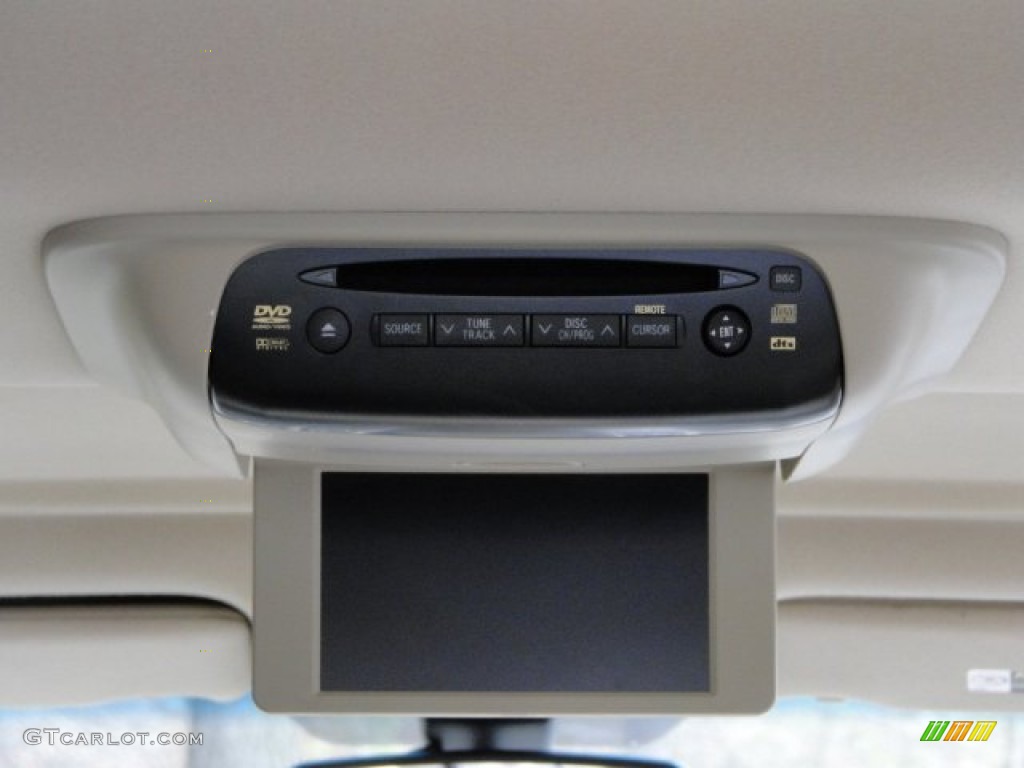 2004 Lexus RX 330 Entertainment System Photos