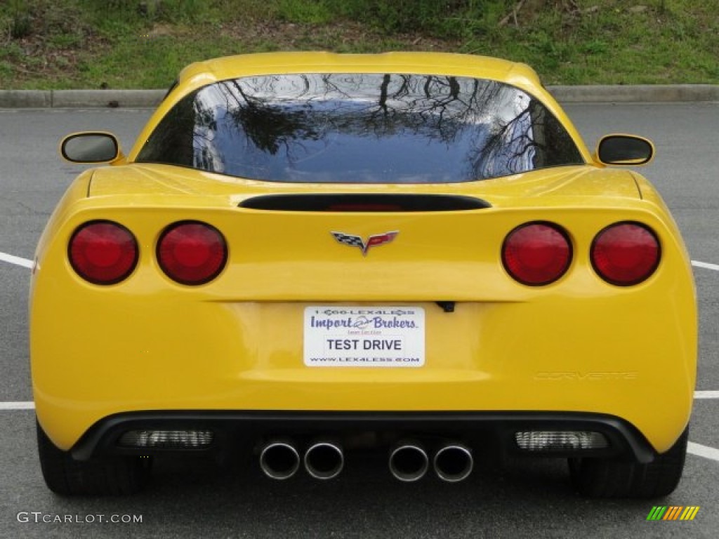 2005 Corvette Coupe - Millenium Yellow / Ebony photo #16