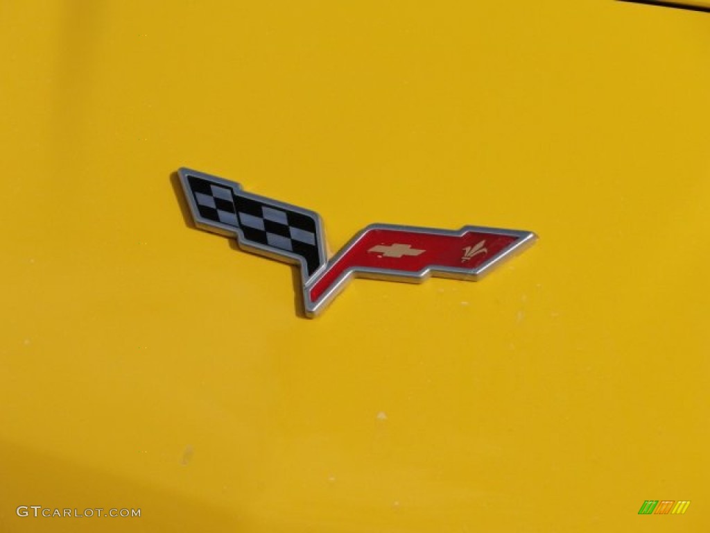 2005 Corvette Coupe - Millenium Yellow / Ebony photo #30