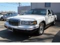 1996 Performance White Lincoln Town Car Signature  photo #1