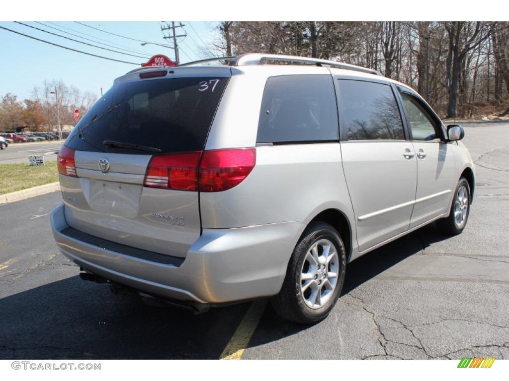 2005 Sienna LE AWD - Silver Shadow Pearl / Stone photo #6