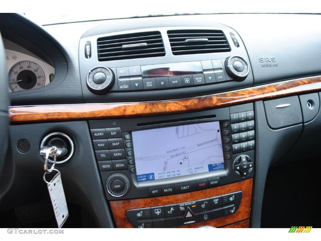 2008 E 550 4Matic Sedan - Black / Black photo #16