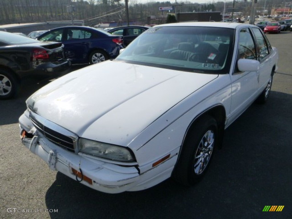 1994 Regal Custom Sedan - Bright White / Blue photo #5