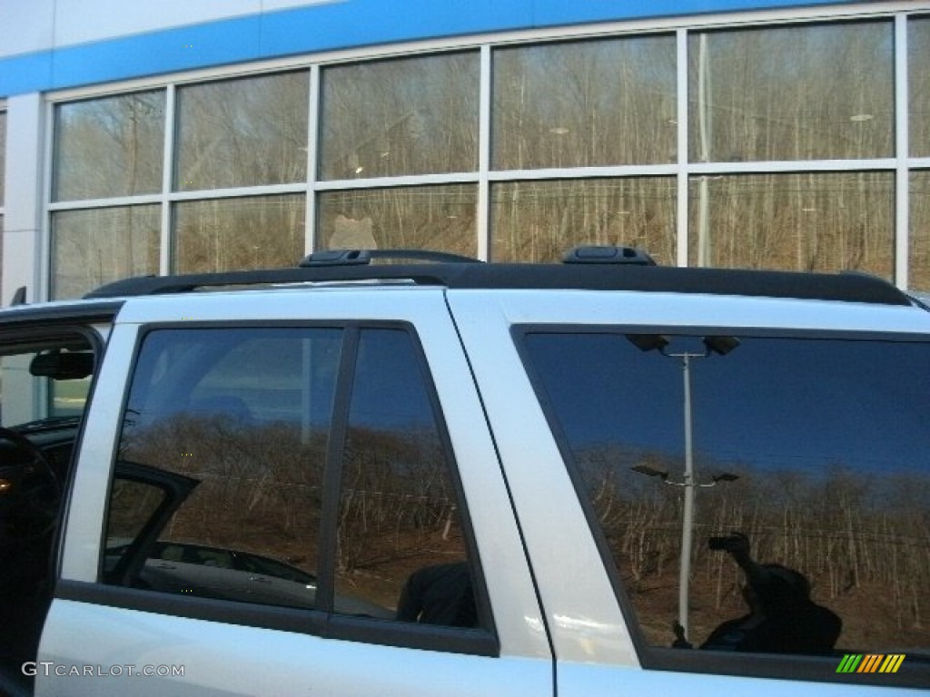 2008 TrailBlazer LT 4x4 - Moondust Metallic / Ebony photo #15