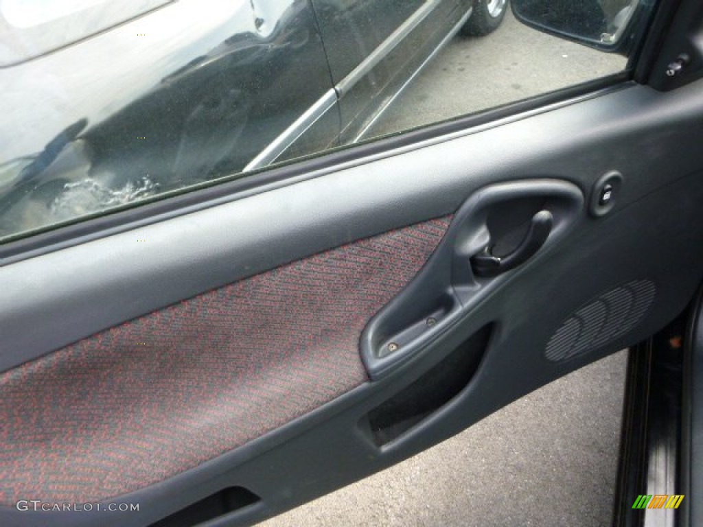 2000 Cavalier Z24 Coupe - Black / Graphite photo #9