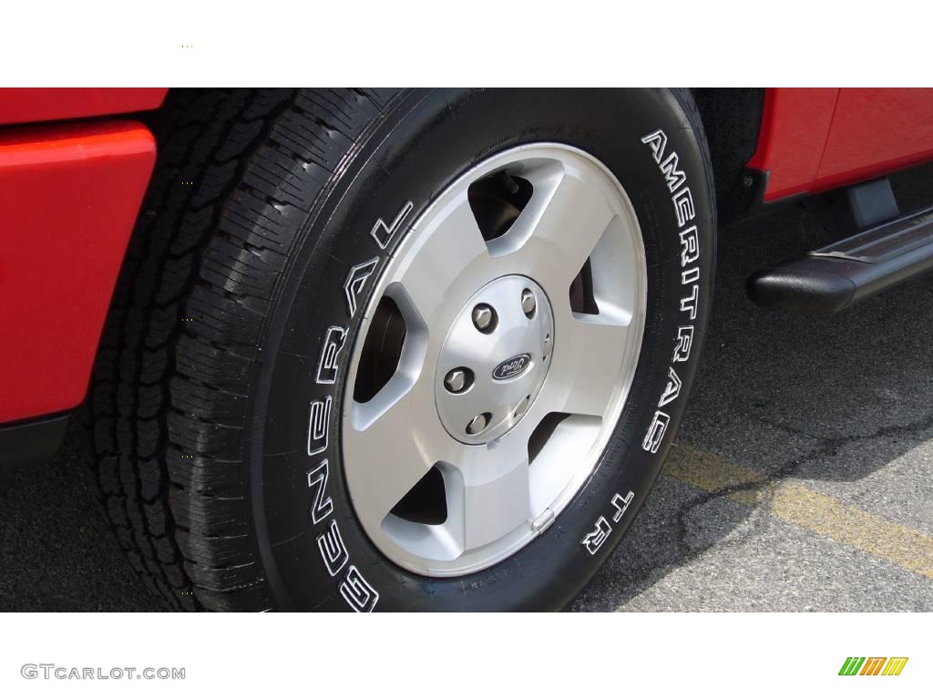 2006 F150 STX SuperCab 4x4 - Bright Red / Medium Flint photo #3