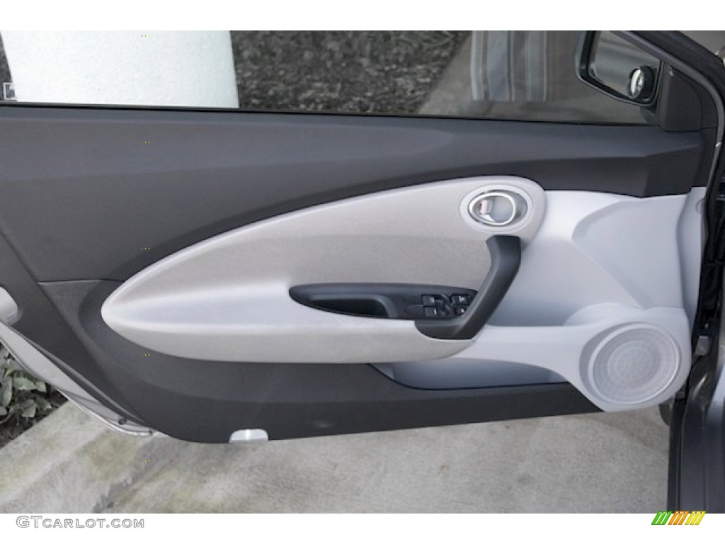 2011 Honda CR-Z Sport Hybrid Door Panel Photos