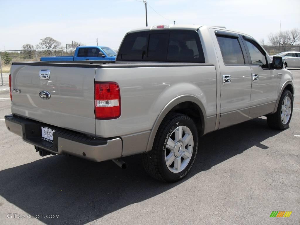 2006 F150 Lariat SuperCrew - Smokestone Metallic / Tan photo #5