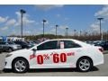 Super White - Camry SE Photo No. 2