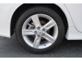 Super White - Camry SE Photo No. 19