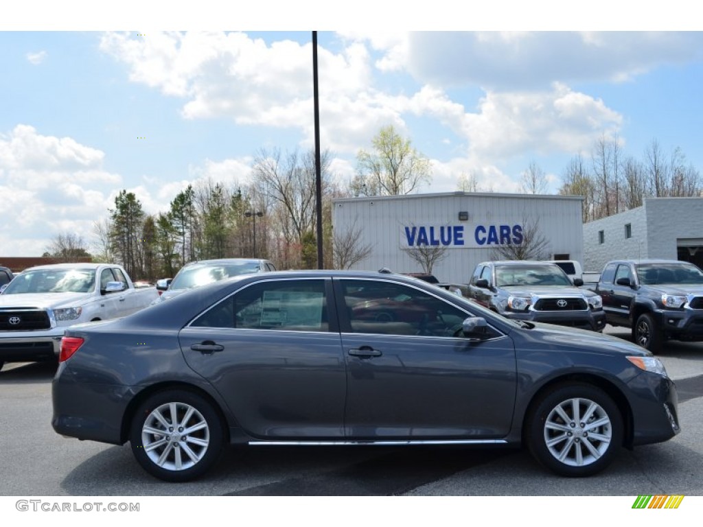 2013 Camry XLE - Magnetic Gray Metallic / Ash photo #6