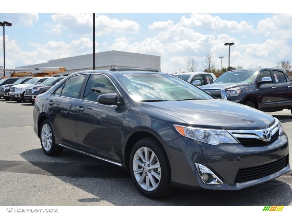 2013 Camry XLE - Magnetic Gray Metallic / Ash photo #7