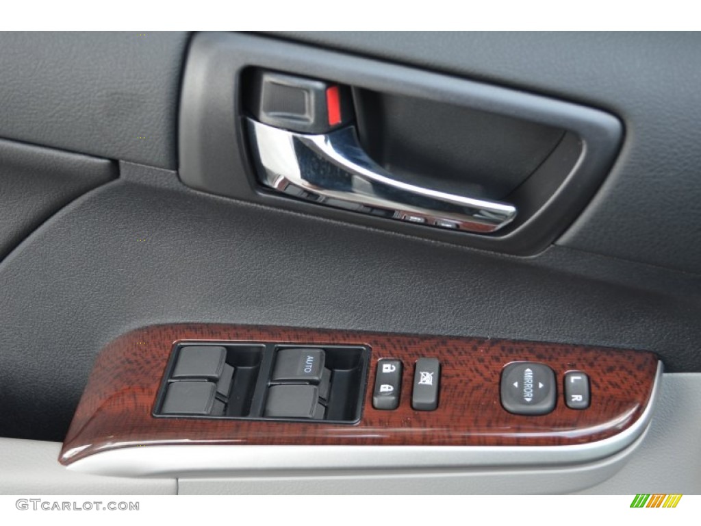 2013 Camry XLE - Magnetic Gray Metallic / Ash photo #9