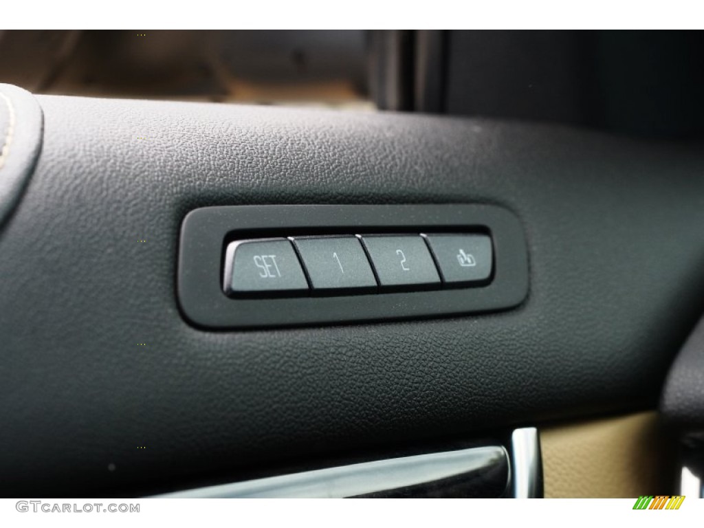 2013 Cadillac ATS 2.5L Luxury Controls Photo #79505531