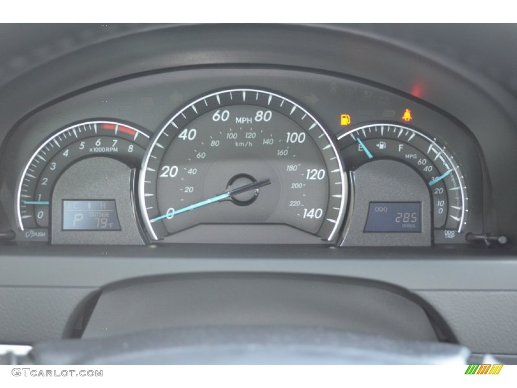 2013 Camry XLE - Magnetic Gray Metallic / Ash photo #27