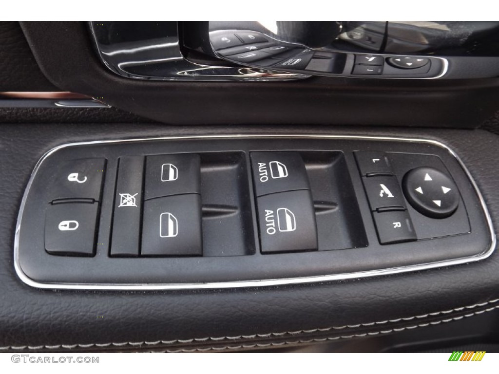 2013 Ram 1500 Laramie Crew Cab 4x4 Controls Photo #79506140