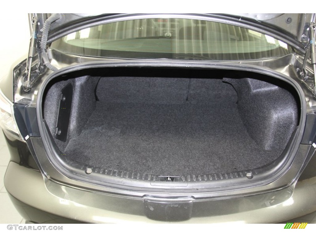 2010 MAZDA3 i Sport 4 Door - Metropolitan Gray Mica / Black photo #31