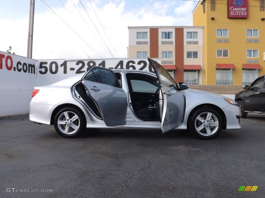 2013 Camry SE - Classic Silver Metallic / Black/Ash photo #10