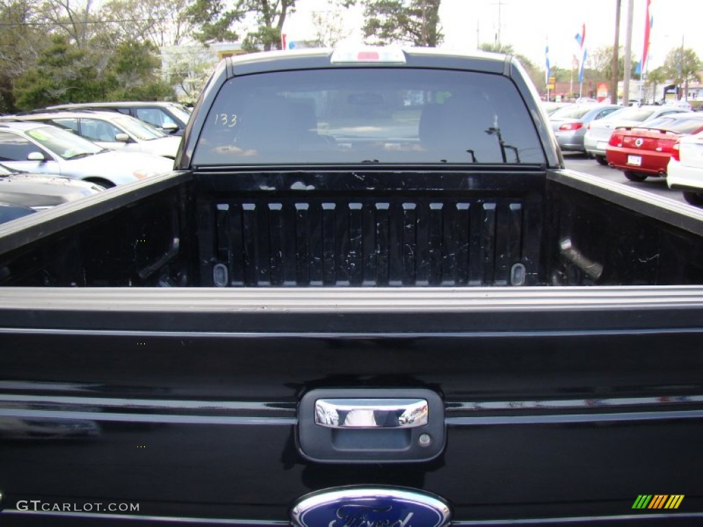 2010 F150 XLT SuperCab - Tuxedo Black / Medium Stone photo #27