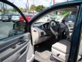 2009 Melbourne Green Pearl Dodge Grand Caravan SXT  photo #9