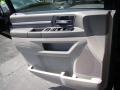 Melbourne Green Pearl - Grand Caravan SXT Photo No. 18