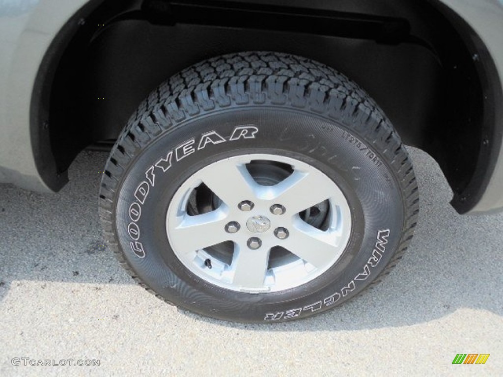 2011 Ram 1500 SLT Outdoorsman Quad Cab 4x4 - Brilliant Black Crystal Pearl / Dark Slate Gray/Medium Graystone photo #3