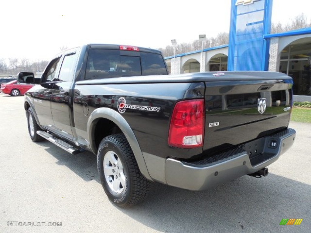 2011 Ram 1500 SLT Outdoorsman Quad Cab 4x4 - Brilliant Black Crystal Pearl / Dark Slate Gray/Medium Graystone photo #4