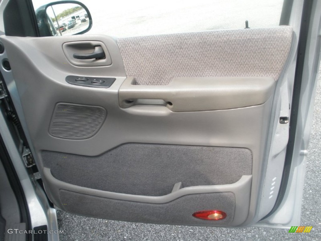 1999 Windstar SE - Silver Frost Metallic / Medium Graphite photo #19