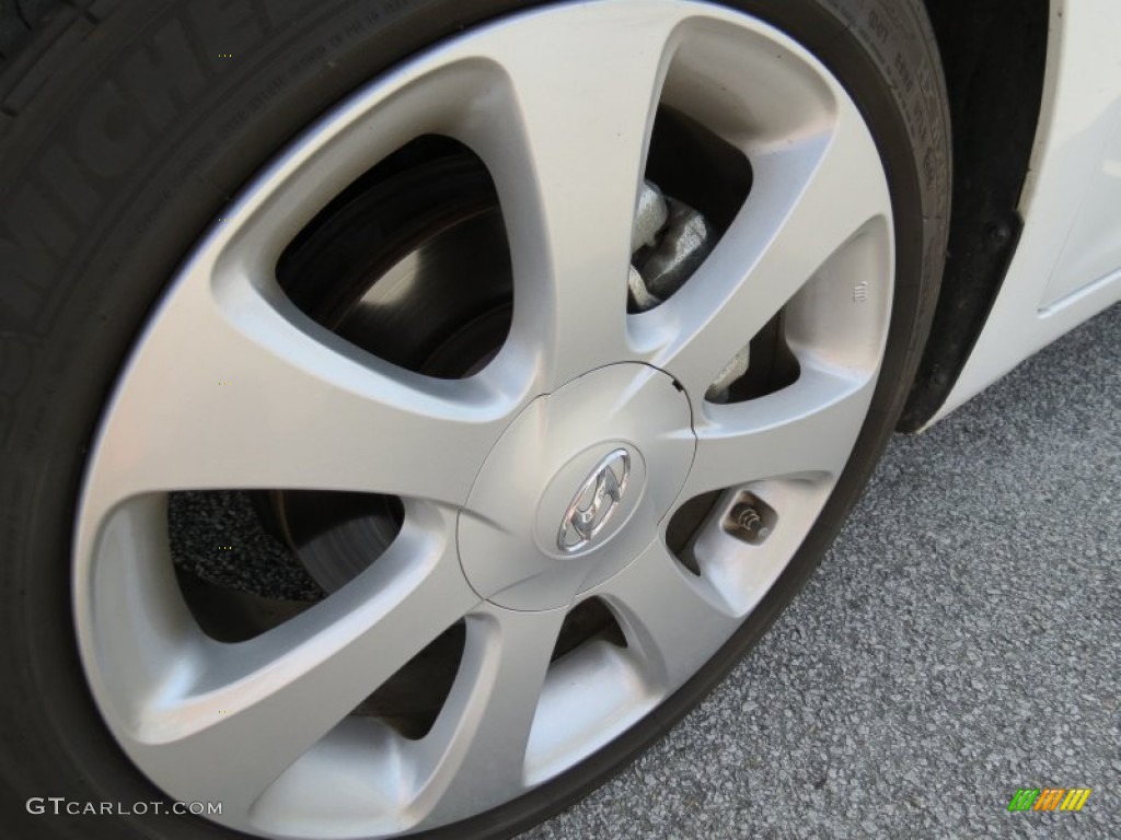 2011 Elantra Limited - Pearl White / Beige photo #9