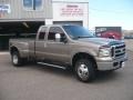 2007 Arizona Beige Metallic Ford F350 Super Duty Lariat SuperCab 4x4 Dually  photo #3