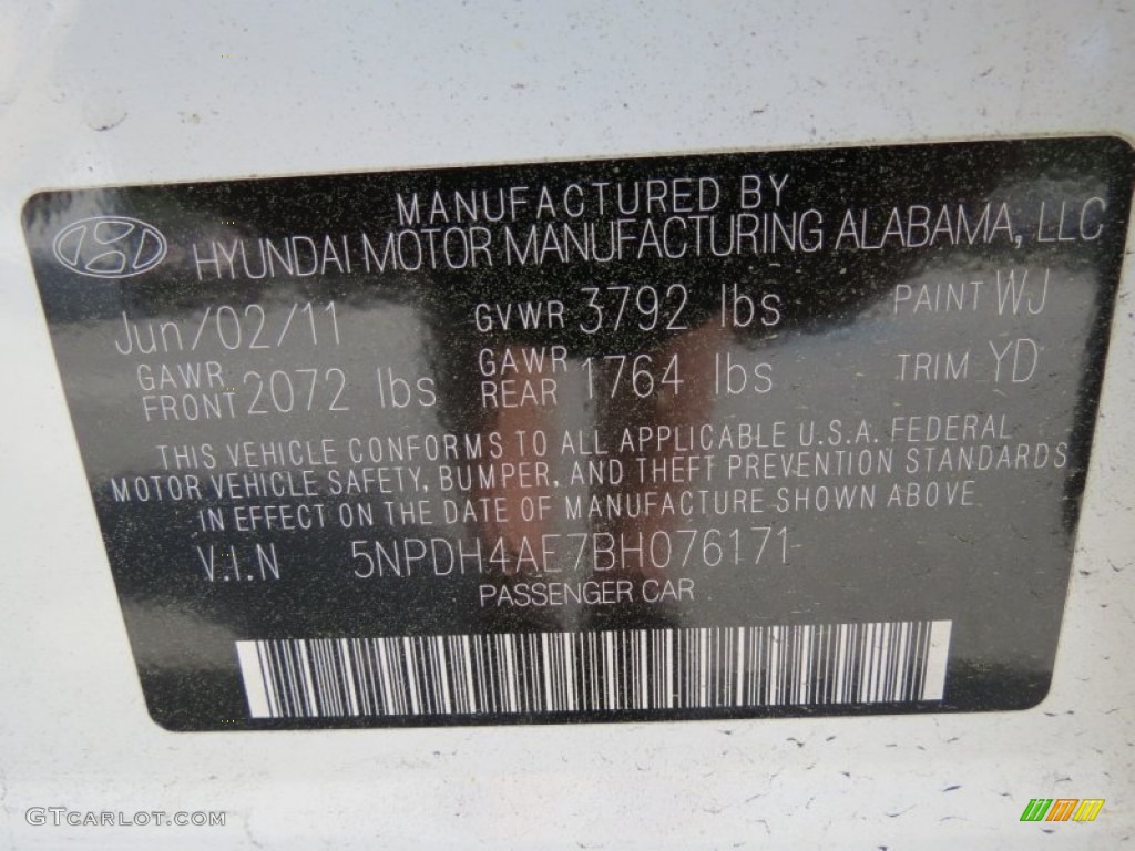 2011 Elantra Limited - Pearl White / Beige photo #23