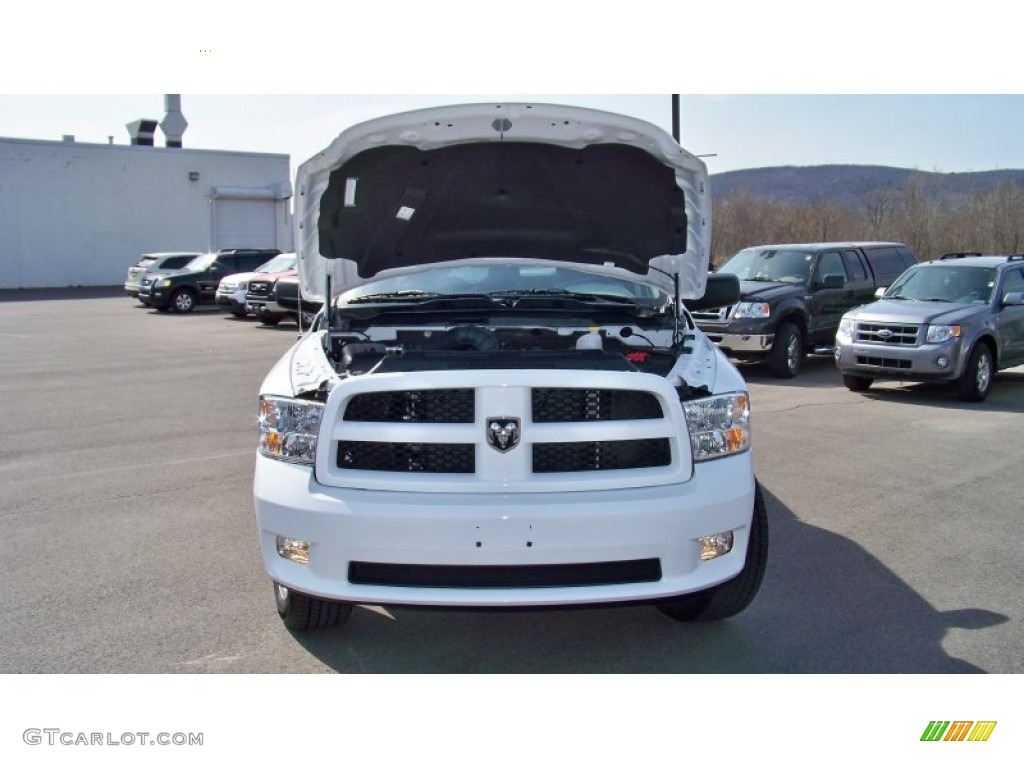 2012 Ram 1500 ST Quad Cab 4x4 - Bright White / Dark Slate Gray/Medium Graystone photo #17