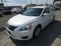 2013 Pearl White Nissan Altima 2.5 S  photo #3