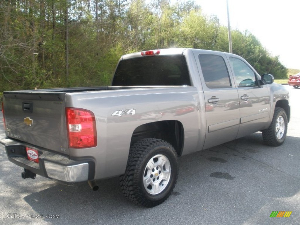 2008 Silverado 1500 LTZ Crew Cab 4x4 - Graystone Metallic / Ebony photo #3