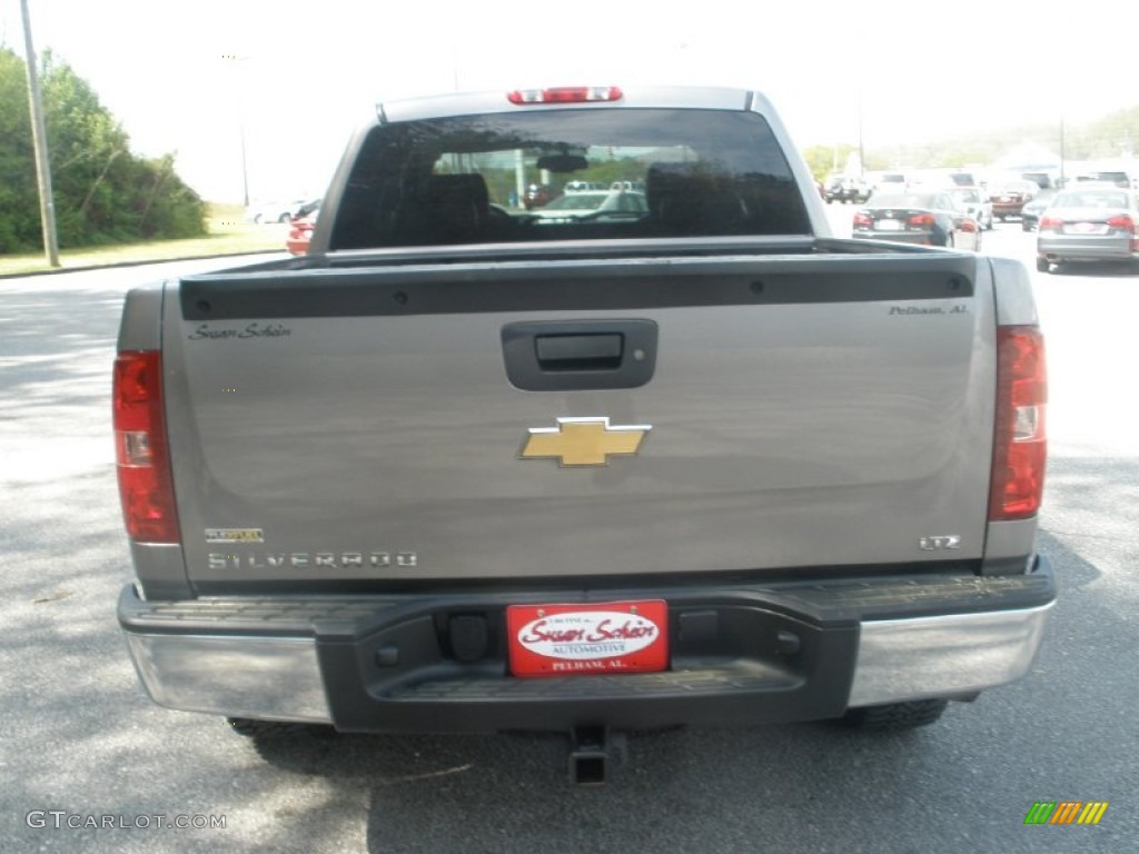 2008 Silverado 1500 LTZ Crew Cab 4x4 - Graystone Metallic / Ebony photo #9