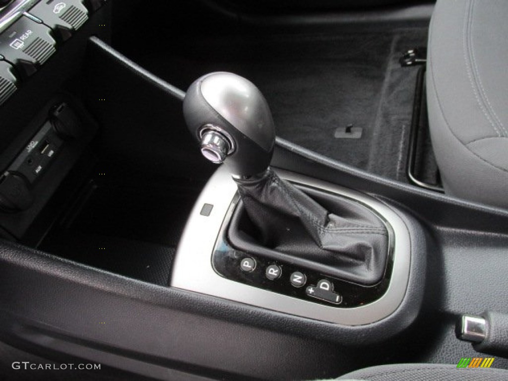 2012 Kia Rio Rio5 SX Hatchback Transmission Photos